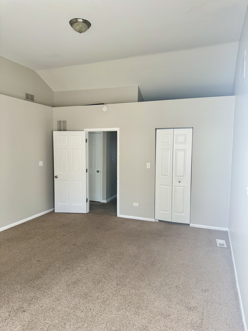 14503 Waverly Avenue Midlothian, IL 60445 - Photo 24 of 37 a view of an empty room