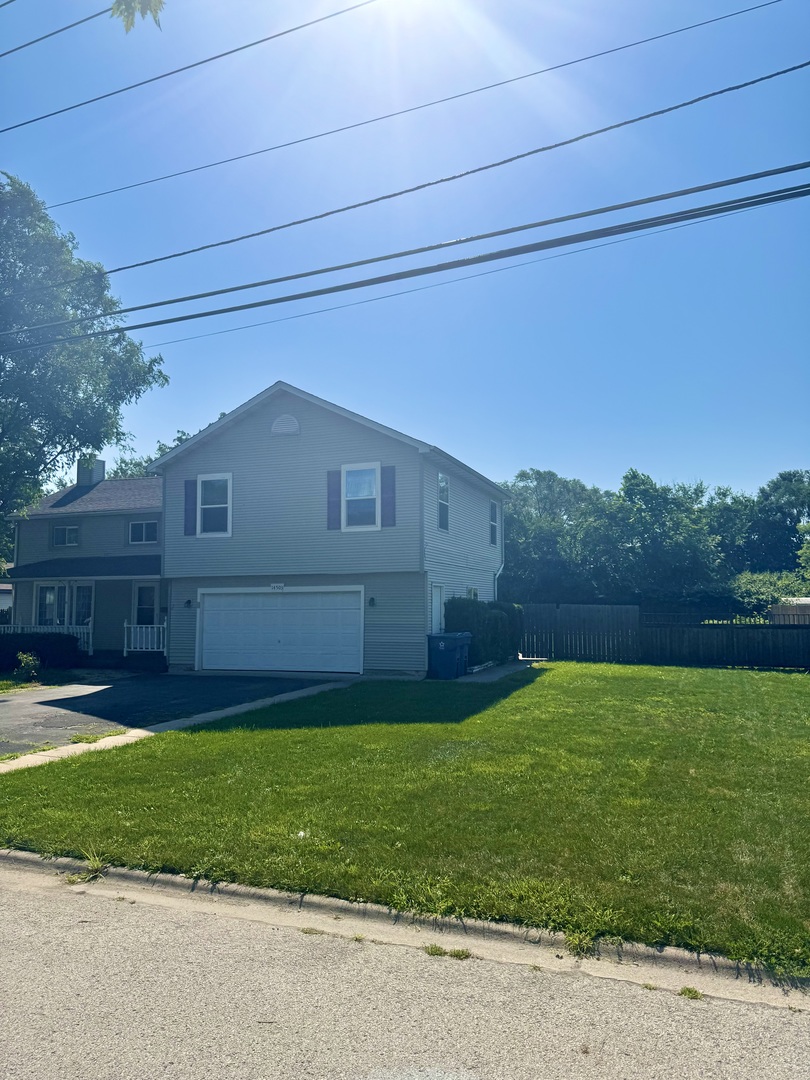 14503 Waverly Avenue Midlothian, IL 60445 - Photo 36 of 37 a view of back yard of the house