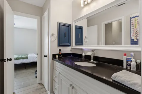 $320,000 | 5206 Abercreek Avenue, Friendswood, TX 77546