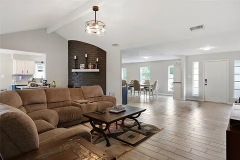 $320,000 | 5206 Abercreek Avenue, Friendswood, TX 77546