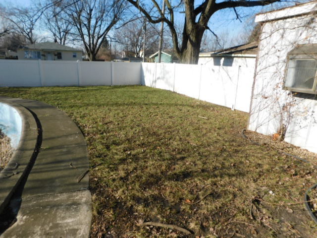 17433 Henry Street Lansing, IL 60438 - Photo 22 of 24