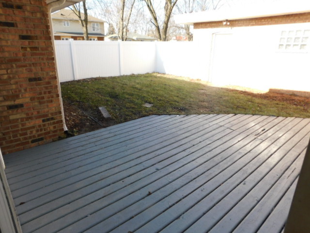 17433 Henry Street Lansing, IL 60438 - Photo 23 of 24