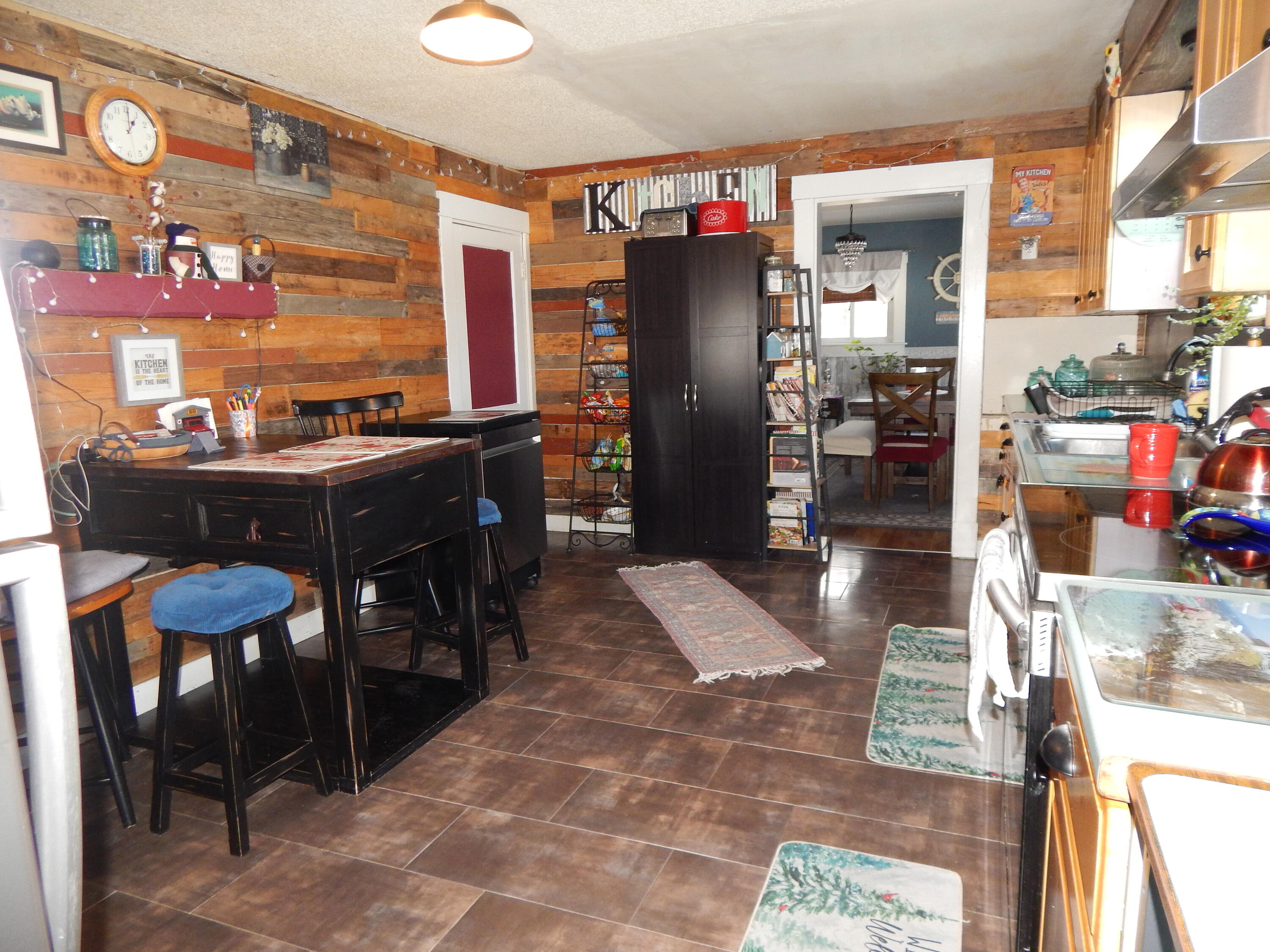 339 Station Road Sherman, ME 04776 - Photo 4 of 34 DSCN1072