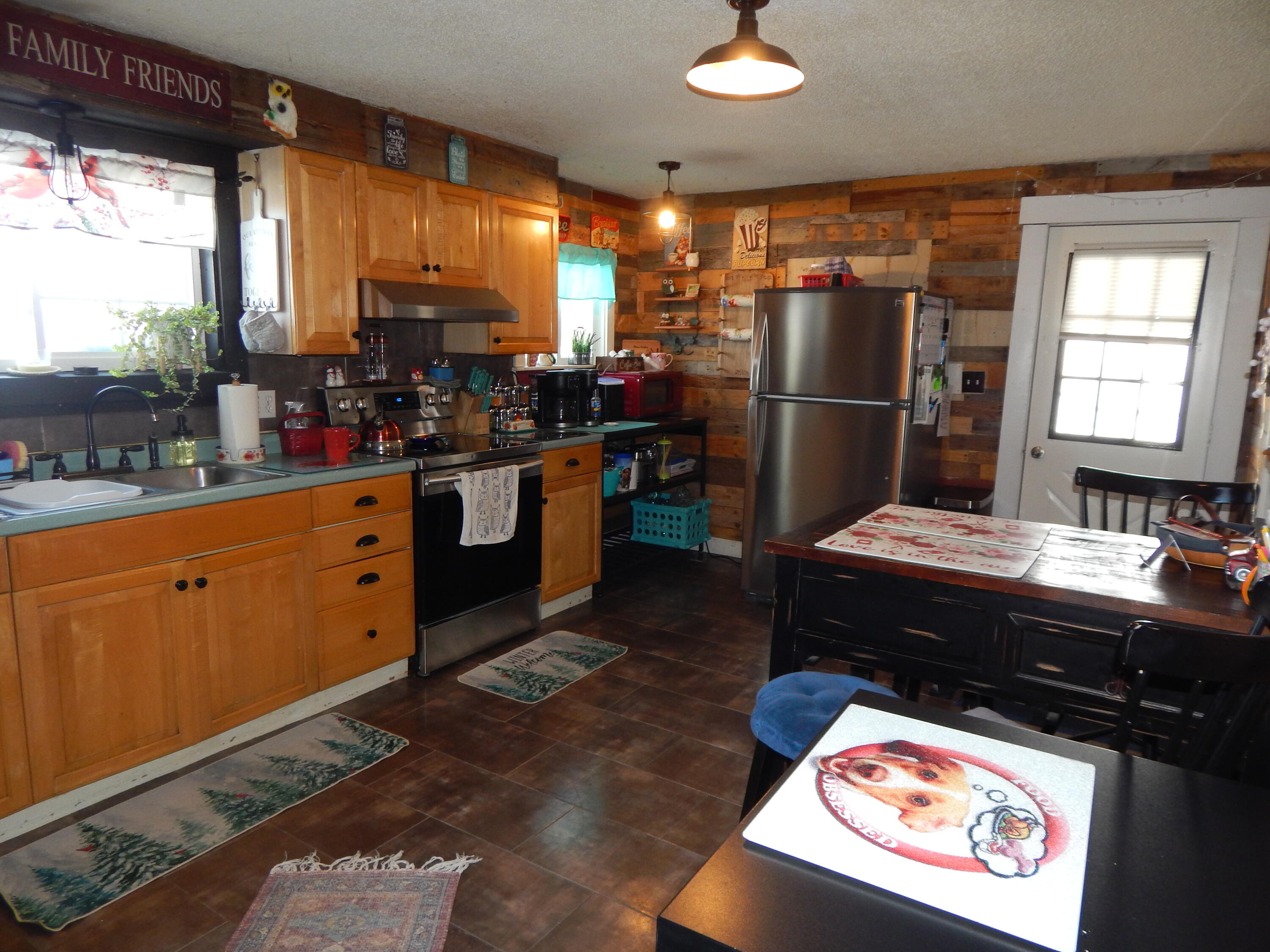 339 Station Road Sherman, ME 04776 - Photo 5 of 34 DSCN1073