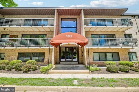 $240,000 | 3220 South 28th Street, Unit 304, Alexandria, VA 22302