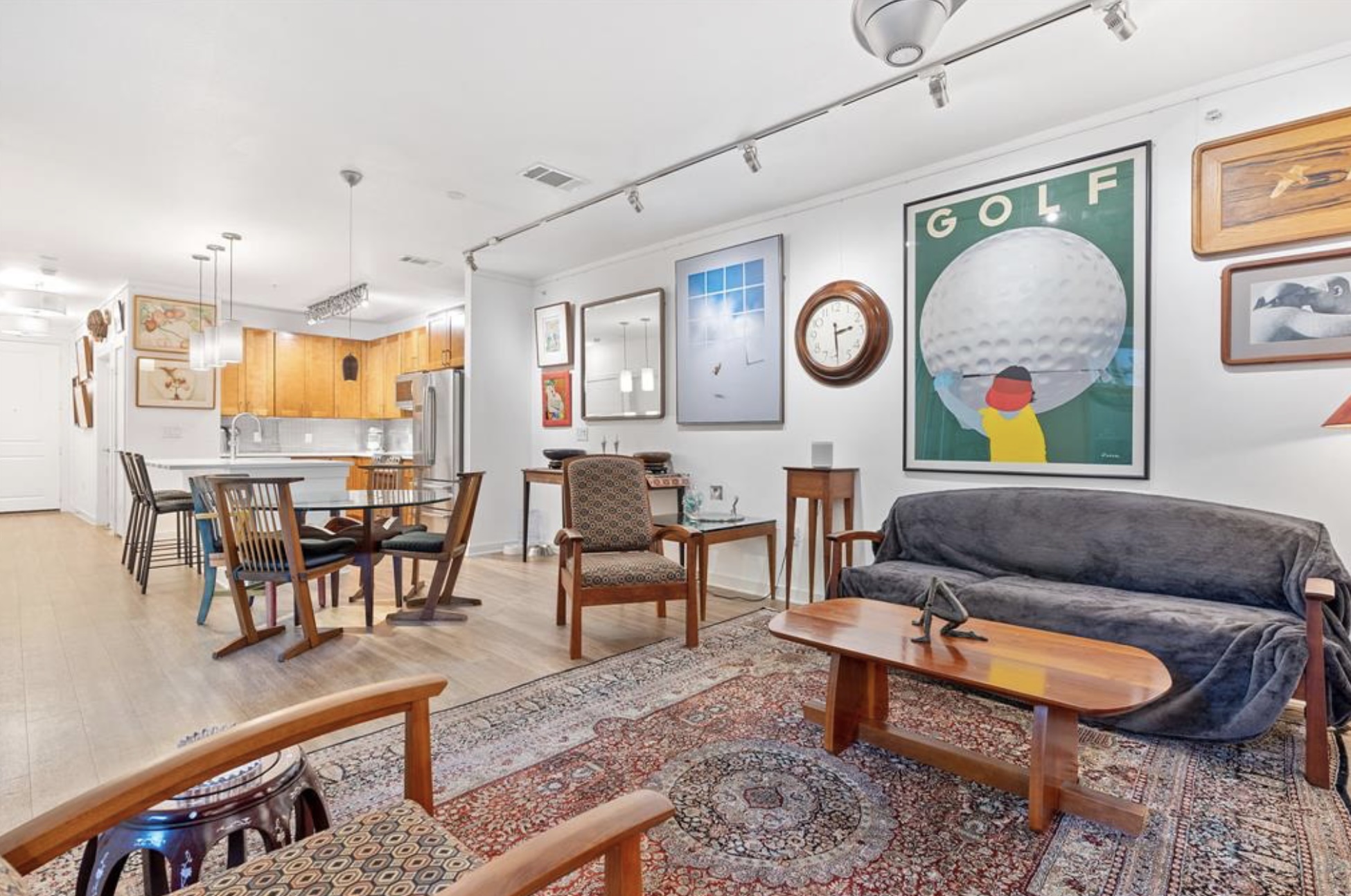 1900 Barton Springs Road, Unit 3031 Austin, TX 78704 - Photo 13 of 37 a living room with furniture and a large window