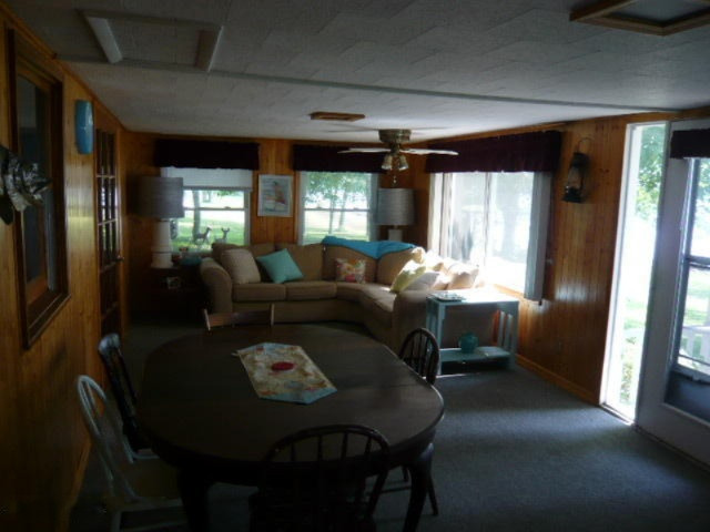 60551 Bert Road Colon, MI 49040 - Photo 2 of 17 Bert Frt room