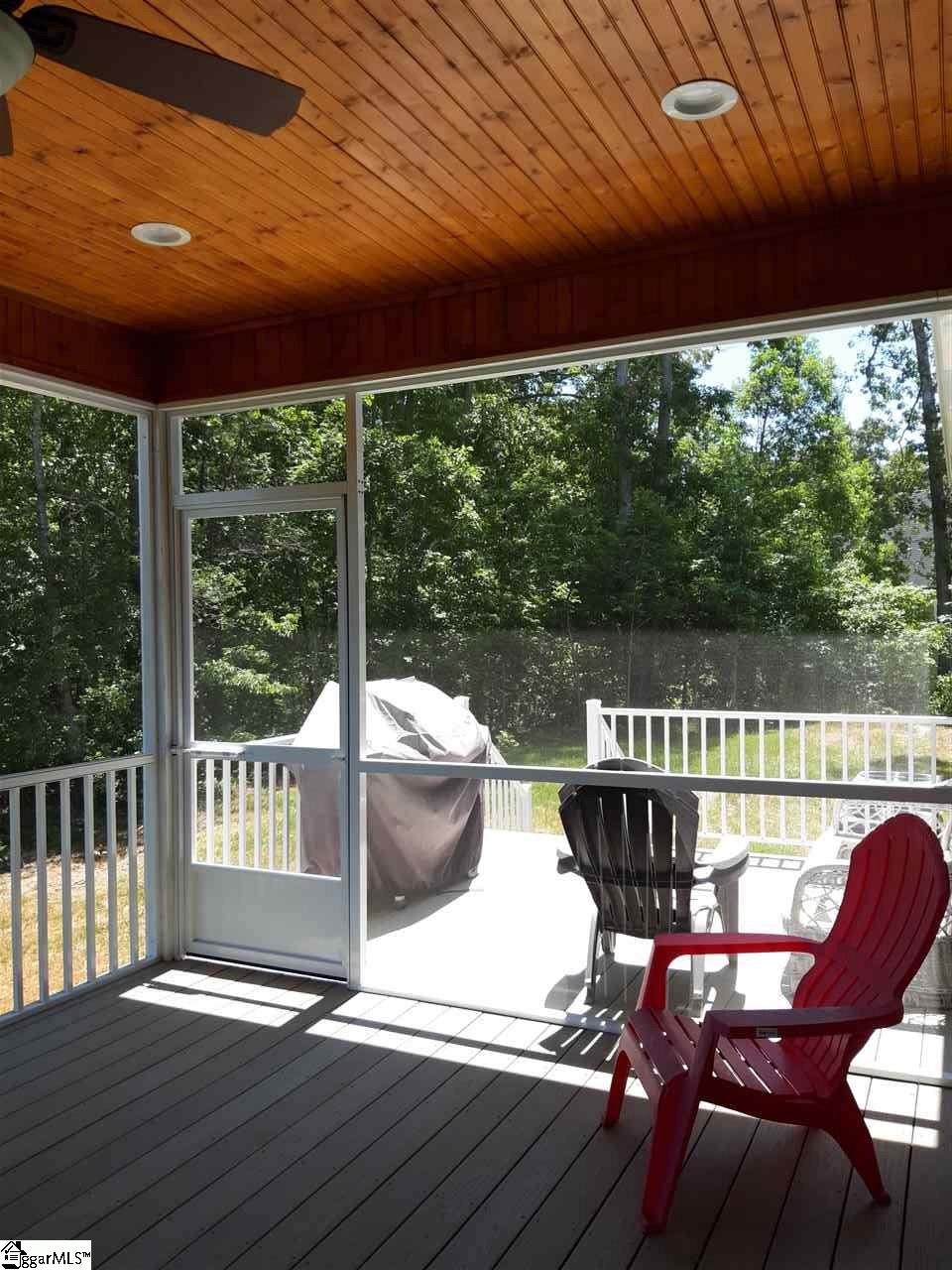 321 Edens Ridge Drive Six Mile, SC 29682 - Photo 3 of 19 Gallery Image 3