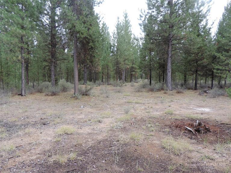 15775 Dawn Road La Pine, OR 97739 - Photo 1 of 7 This "driveway" from Dawn Rd i