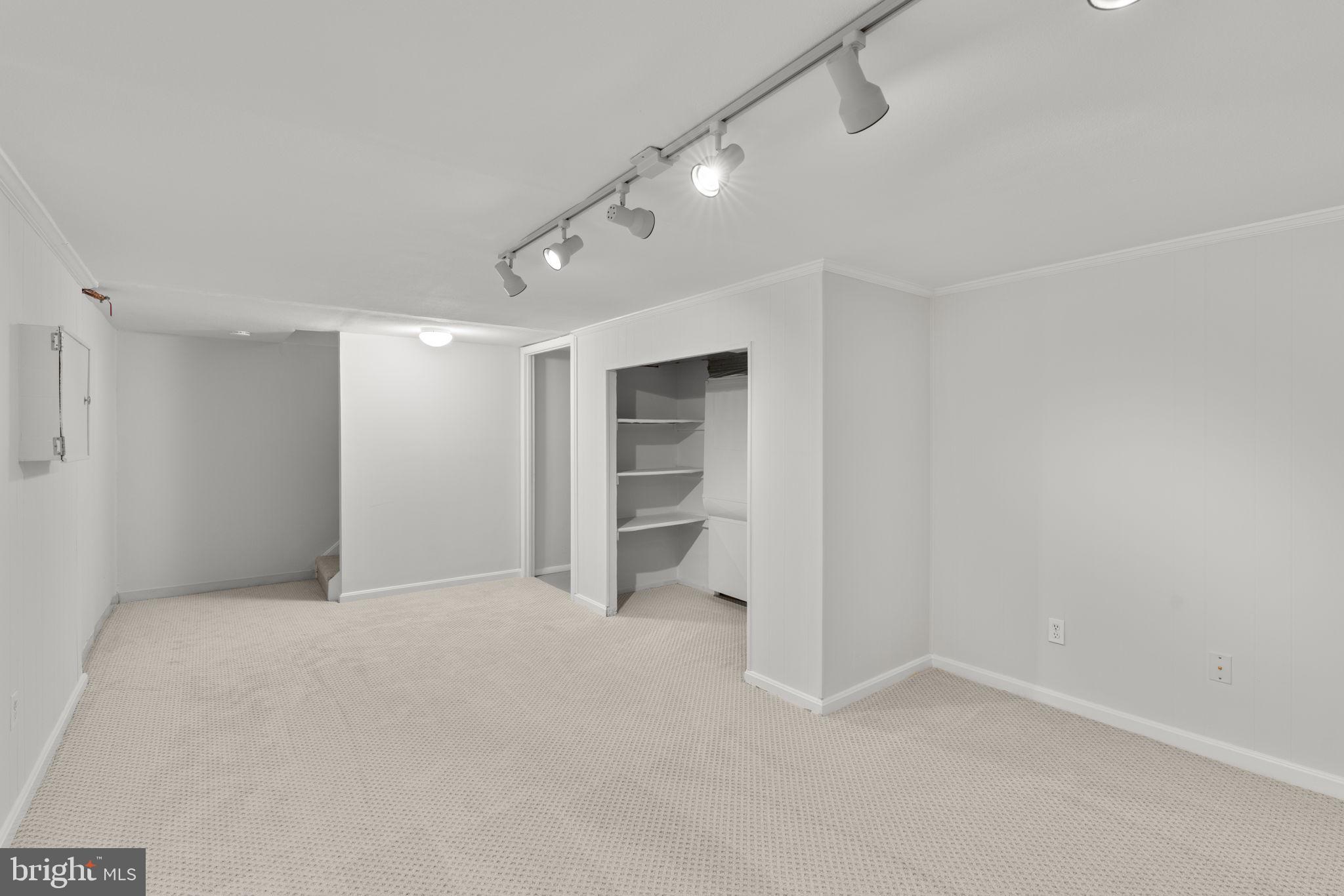 5461 Marsh Hawk Way Columbia, MD 21045 - Photo 33 of 48 a view of an empty room