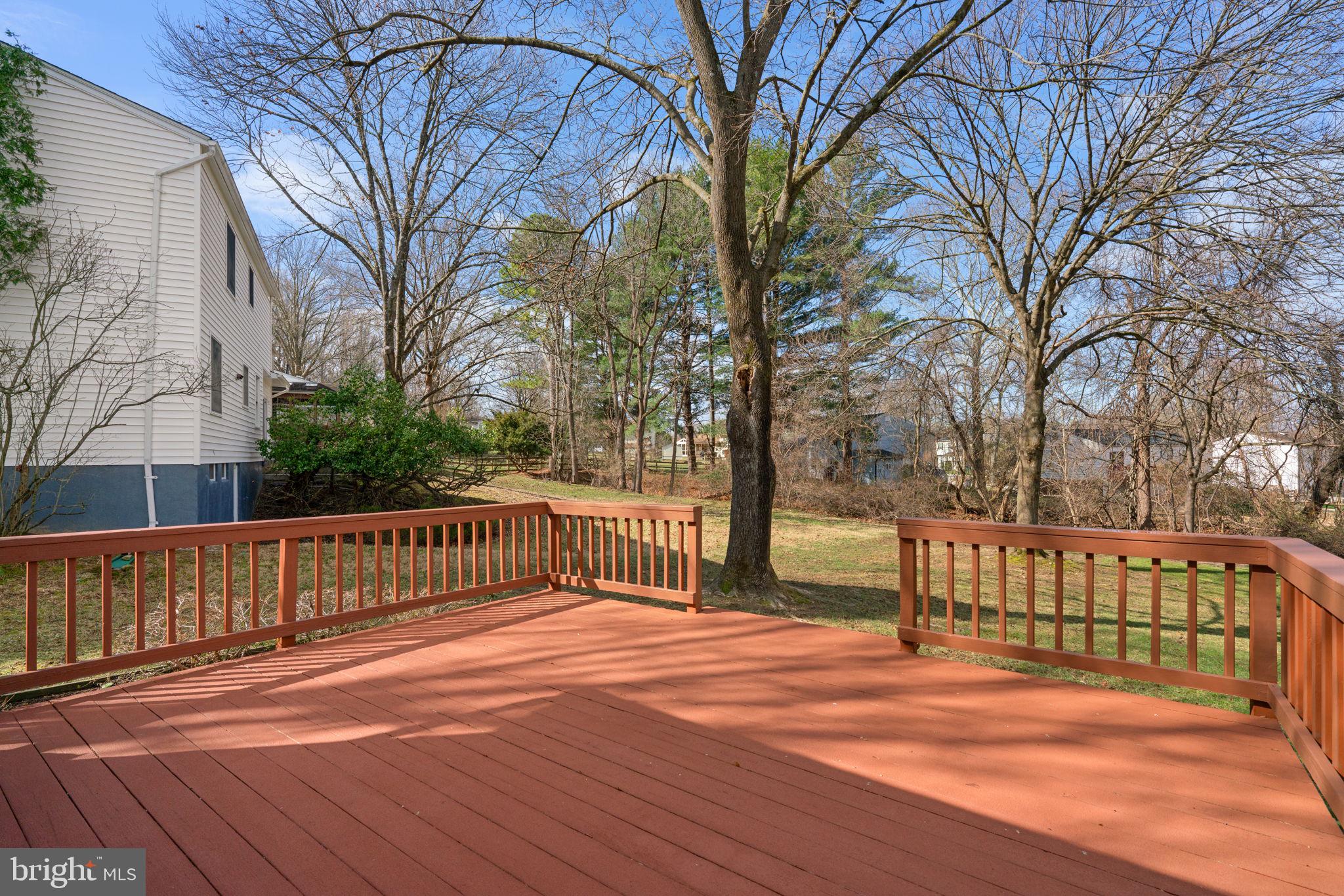 5461 Marsh Hawk Way Columbia, MD 21045 - Photo 37 of 48 Deck