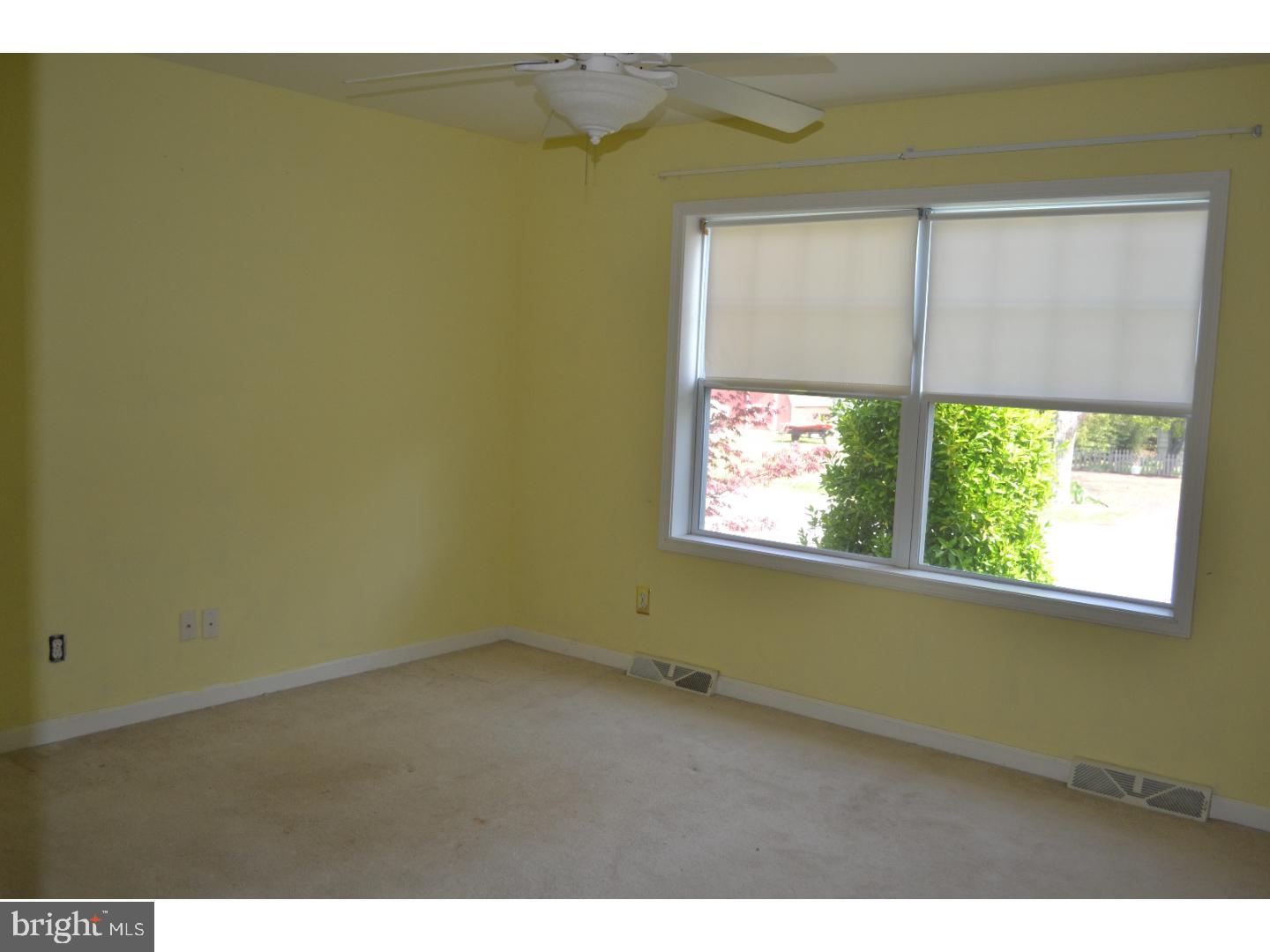 169 Jefferson Road Pennsville, NJ 08070 - Photo 14 of 25 Bedroom - Main