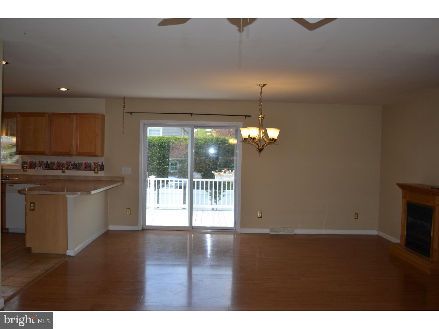 169 Jefferson Road Pennsville, NJ 08070 - Photo 4 of 25 Dining Room
