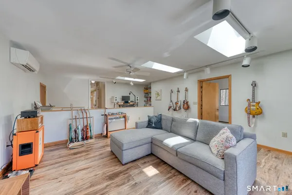 $589,000 | 129 Sawmill Brook Lane, Mansfield, CT 06250