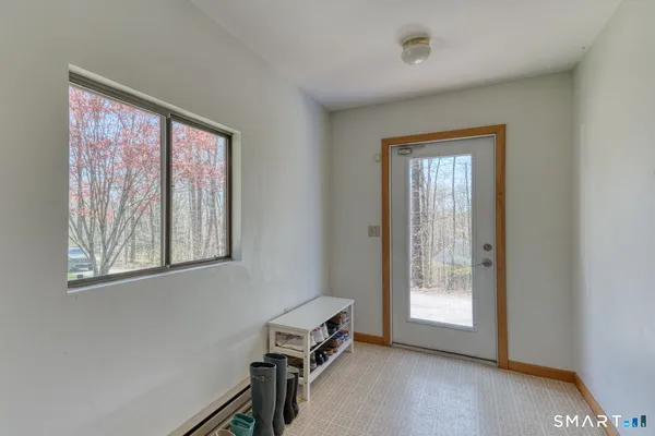 $589,000 | 129 Sawmill Brook Lane, Mansfield, CT 06250