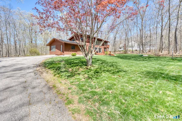 $589,000 | 129 Sawmill Brook Lane, Mansfield, CT 06250