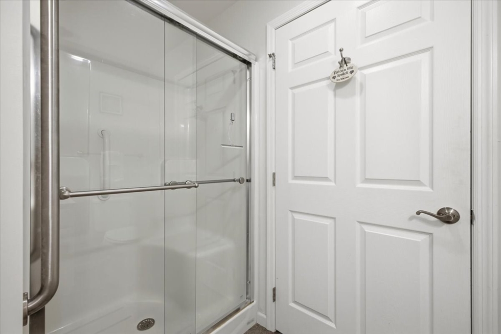 85 Lewis Avenue Walpole, MA 02081 - Photo 20 of 39