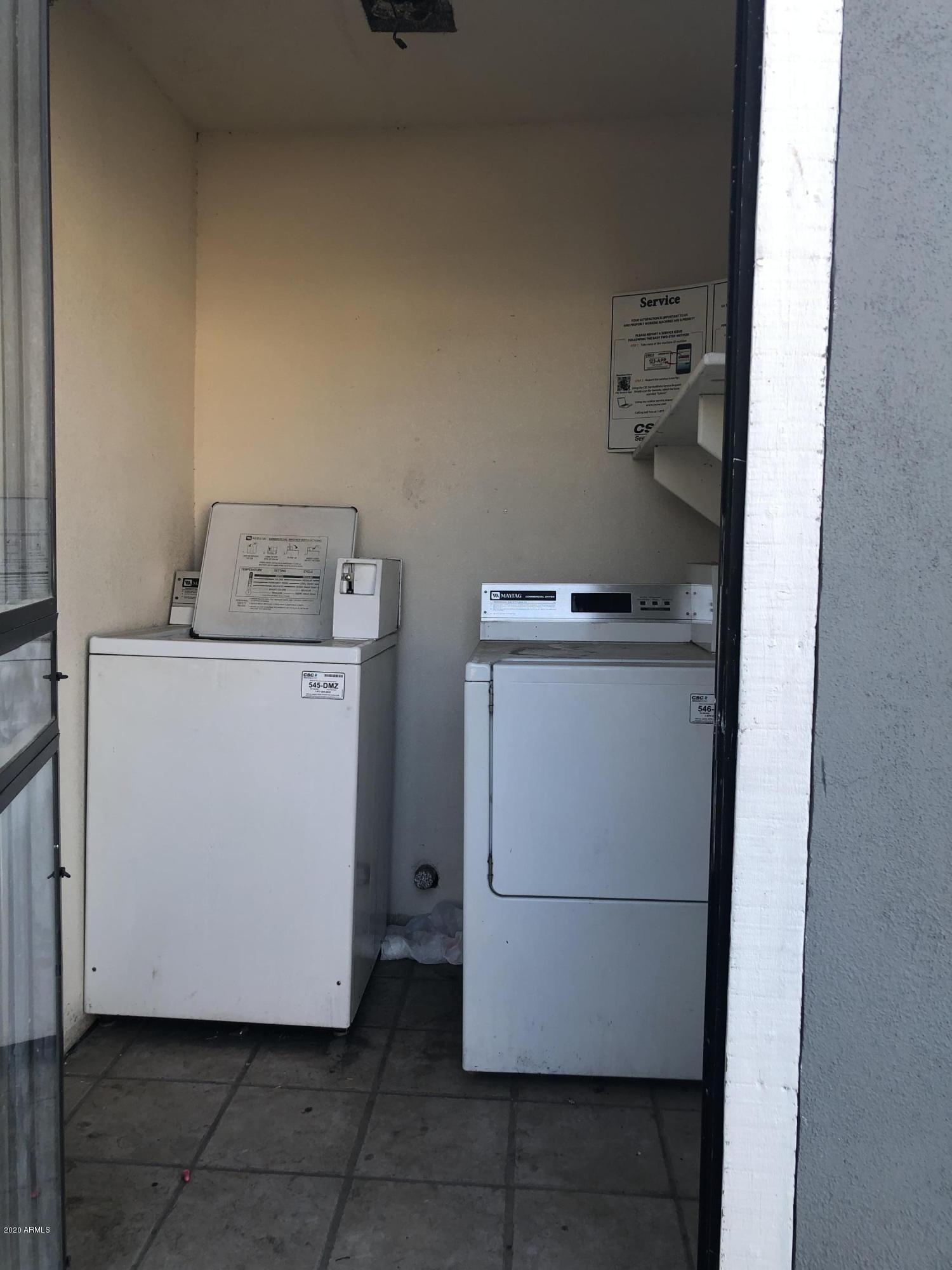 9631 North 12th Avenue, Unit 201 Phoenix, AZ 85021 - Photo 20 of 32 a utility room with dryer and washer