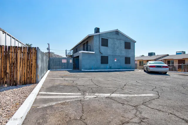 $649 | 9631 North 12th Avenue, Unit 201, Phoenix, AZ 85021