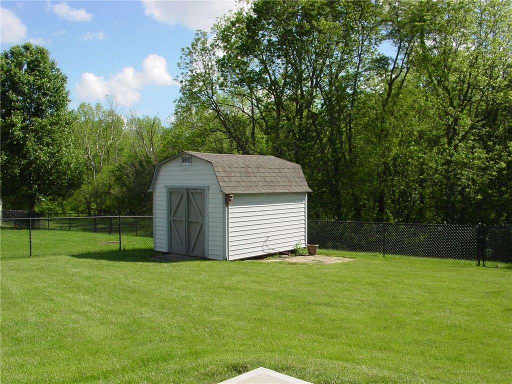 5374 Milhouse Road Indianapolis, IN 46221 - Photo 14 of 22 Gallery Image 14