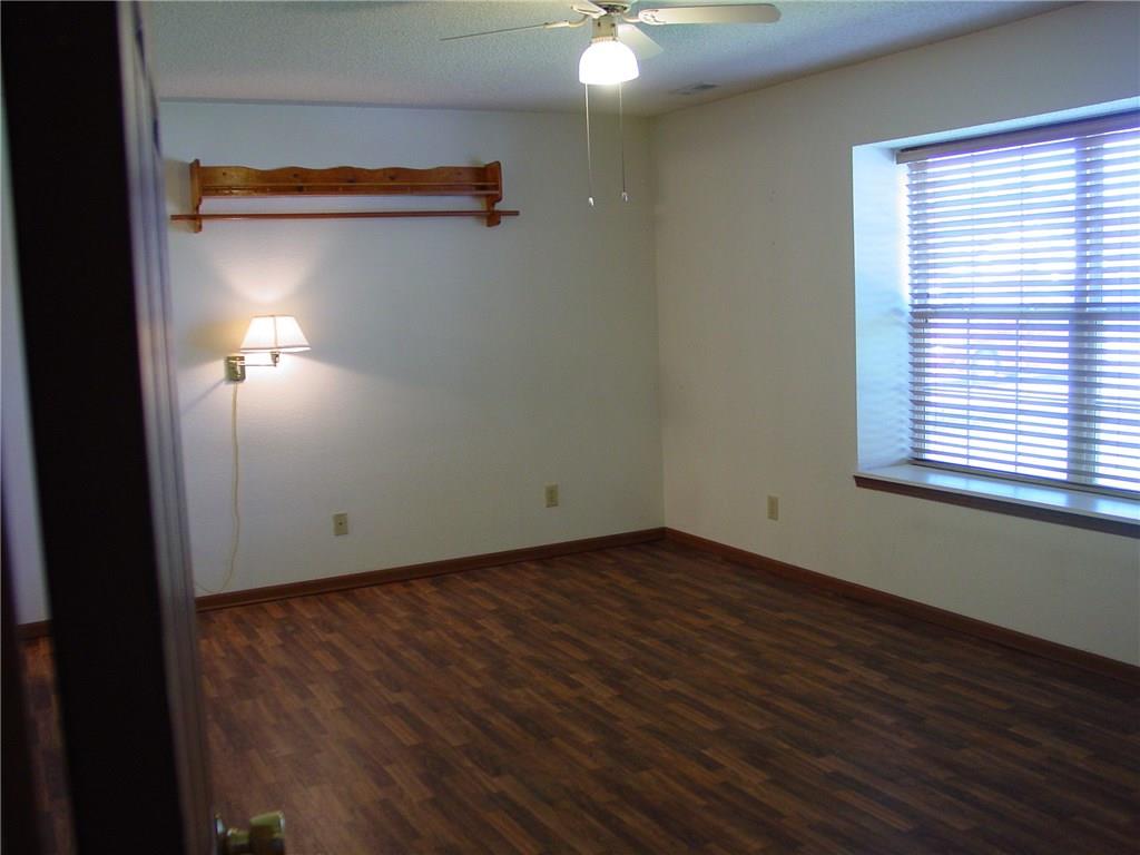 5374 Milhouse Road Indianapolis, IN 46221 - Photo 9 of 22 Gallery Image 9