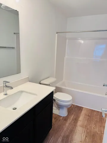 $2,300 | 17467 Ebling Trail, Unit 3302, Westfield, IN 46062