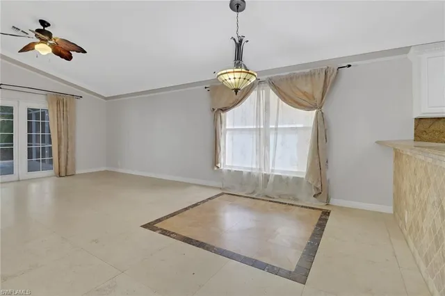 $3,600 | 15028 Savannah Drive, Naples, FL 34119