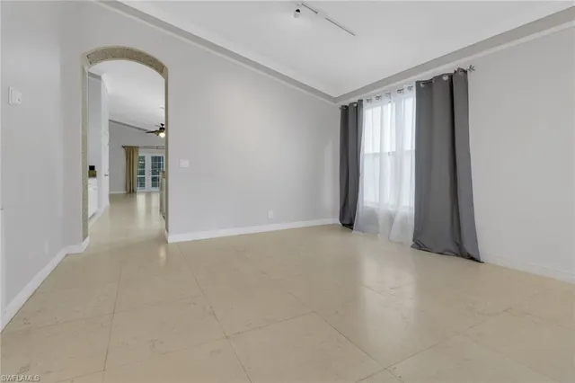 $3,600 | 15028 Savannah Drive, Naples, FL 34119