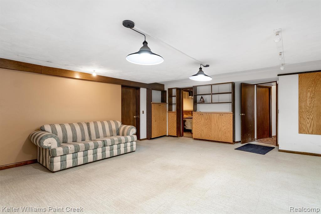 124 Rochdale Drive South Rochester Hills, MI 48309 - Photo 21 of 61