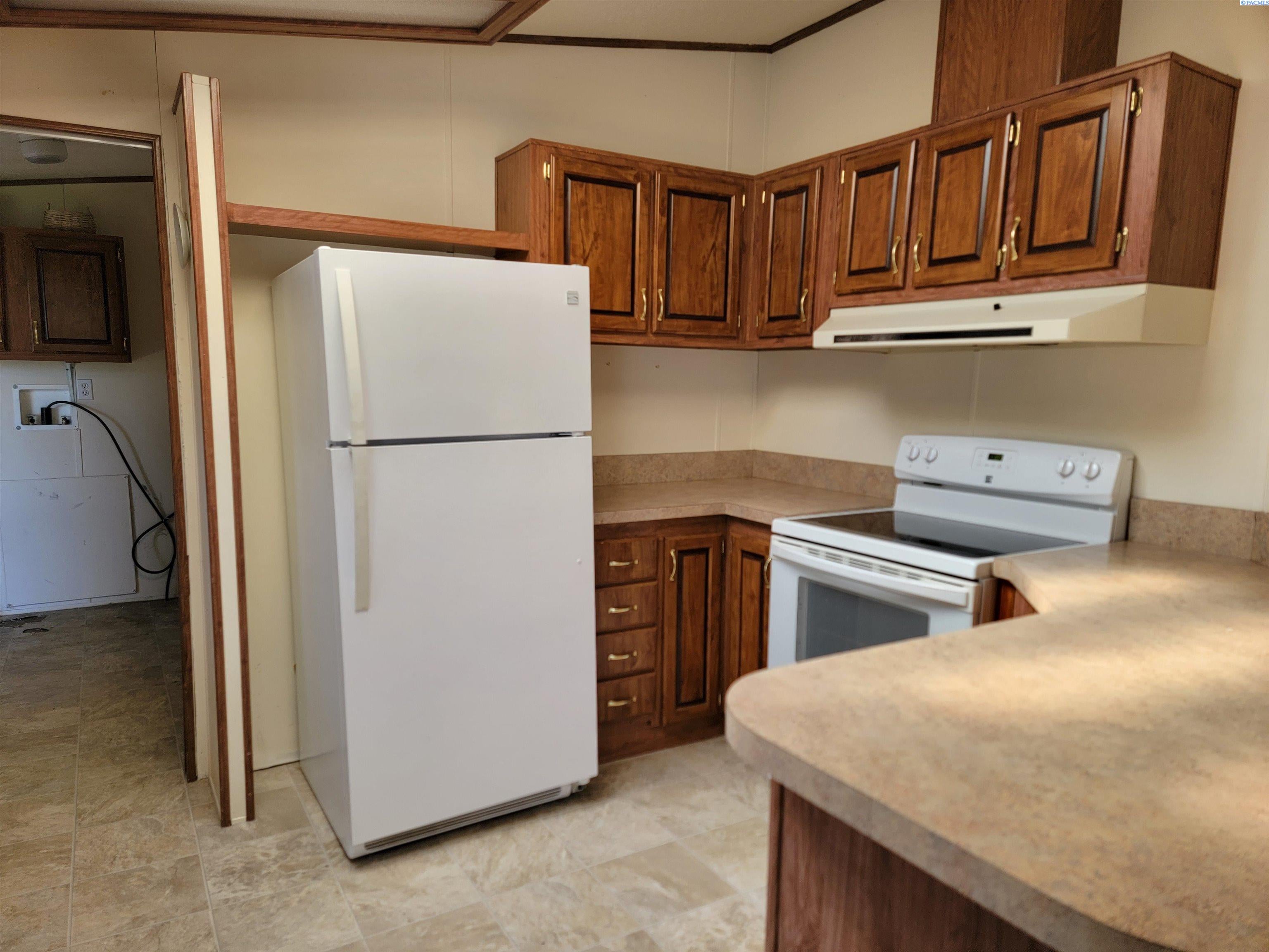 1100 South Euclid Road, Unit 36 Grandview, WA 98930 - Photo 4 of 25 Gallery Image 4
