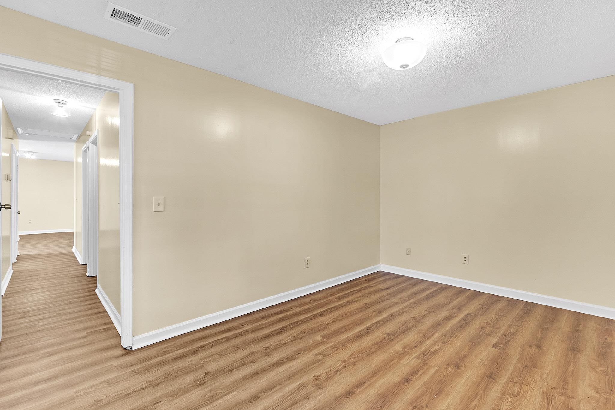 2955 Lake Park Road Memphis, TN 38127 - Photo 21 of 26