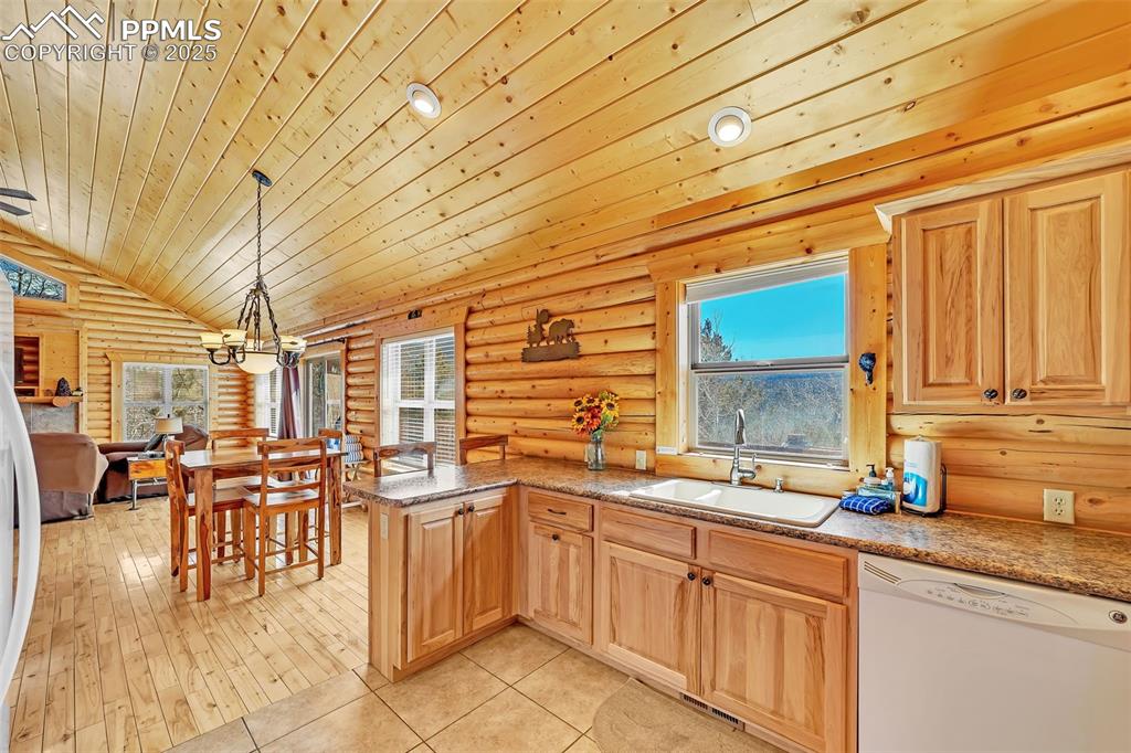 17549 Highway 67 Divide, CO 80814 - Photo 16 of 46 a kitchen with lots of counter top space