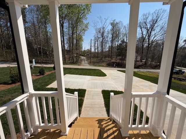 296 Forest Lake Road Duncan, SC 29334 - Photo 3 of 27