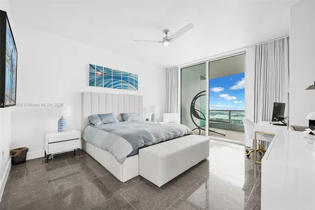 $8,750 | 900 Biscayne Boulevard, Unit 4901, Miami, FL 33132