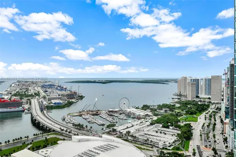 $7,950 | 900 Biscayne Boulevard, Unit 4901, Miami, FL 33132