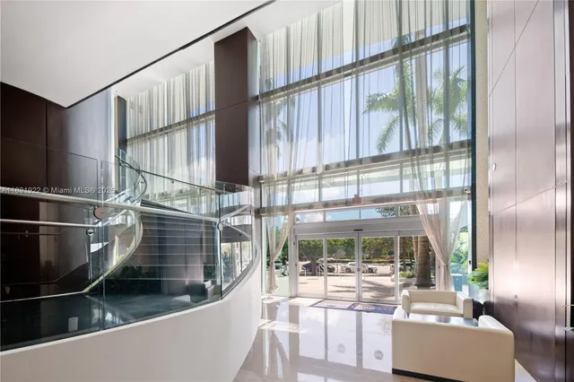 $8,750 | 900 Biscayne Boulevard, Unit 4901, Miami, FL 33132