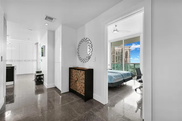 $8,750 | 900 Biscayne Boulevard, Unit 4901, Miami, FL 33132