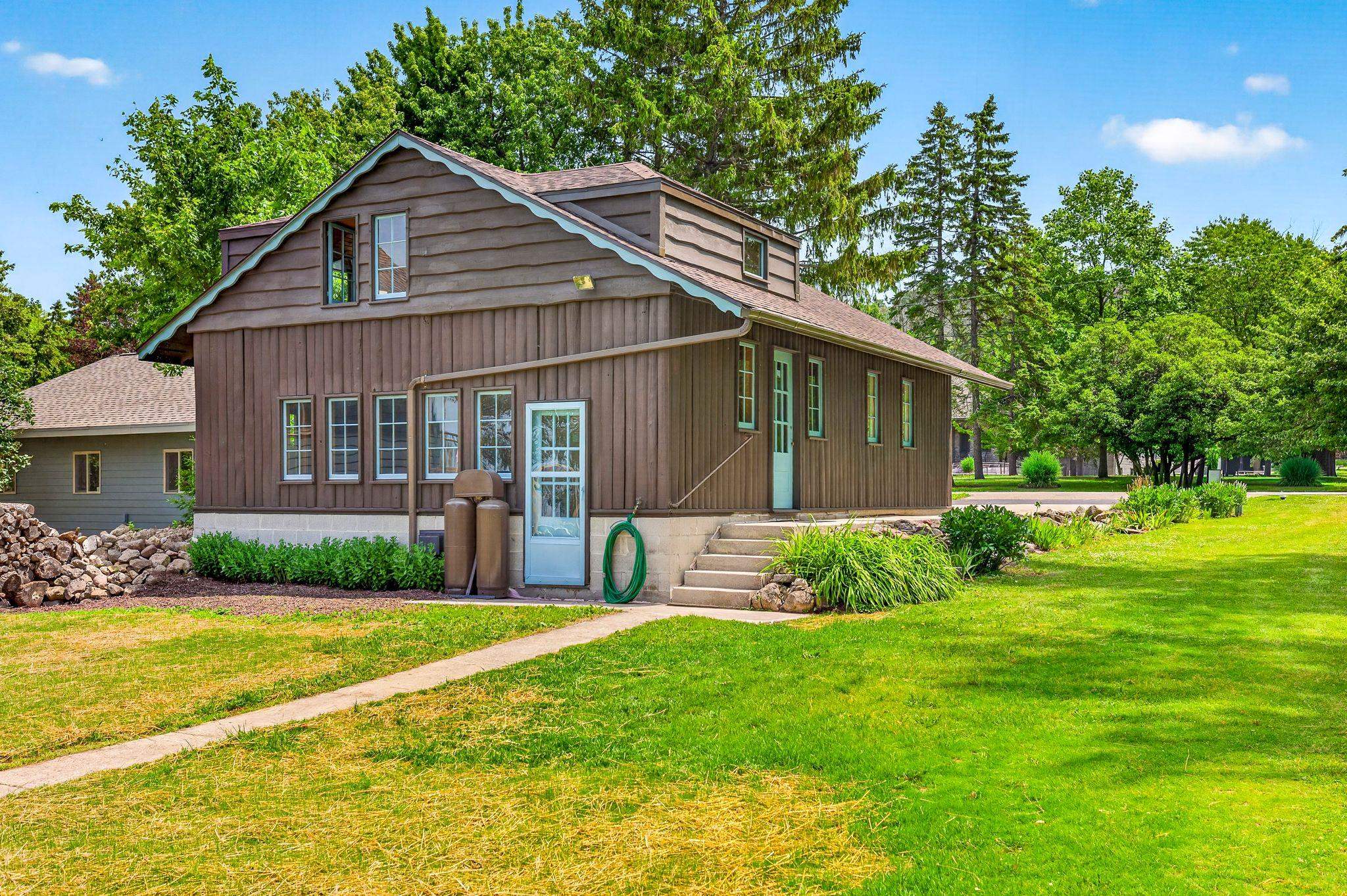N6491 Harrison Road Hilbert, WI 54129 - Photo 35 of 64