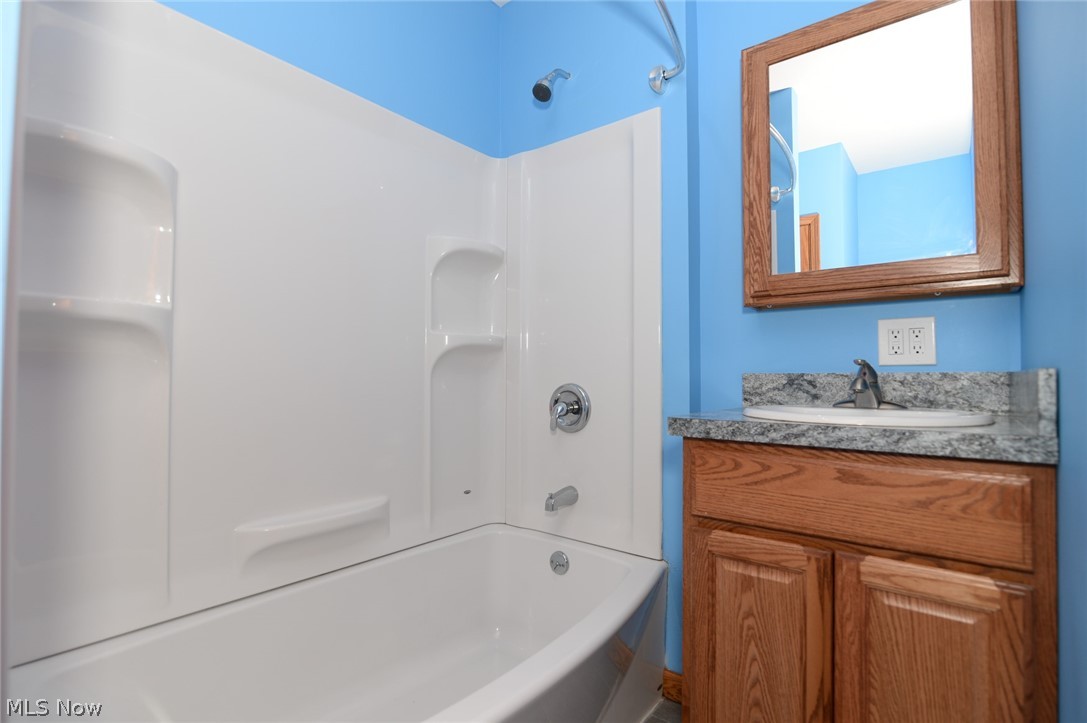 4039 Greenwich Road Barberton, OH 44203 - Photo 29 of 35