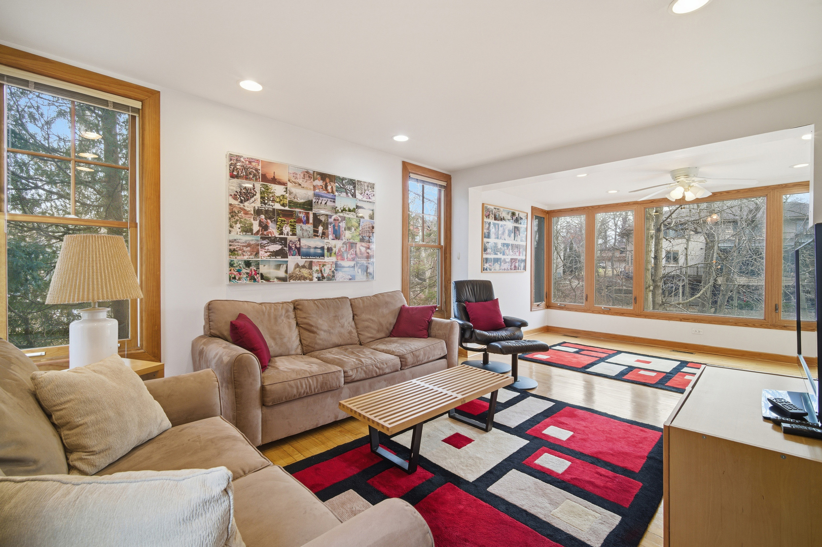 200 Braeburn Road Highland Park, IL 60035 - Photo 8 of 30 a living room with furniture and a large window