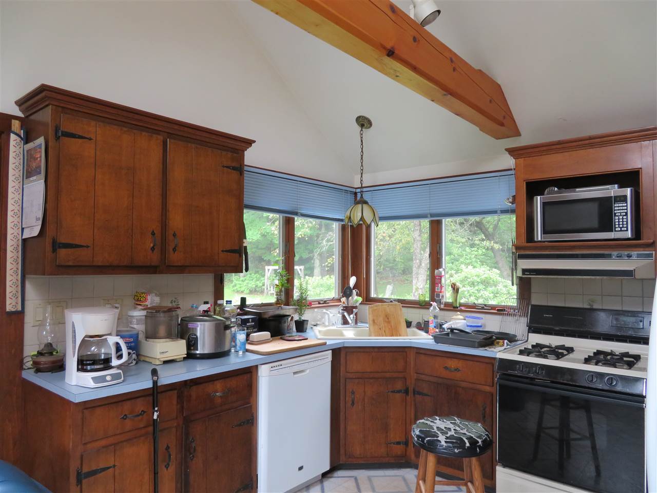 139 West Lake Road Fitzwilliam, NH 03447 - Photo 11 of 28