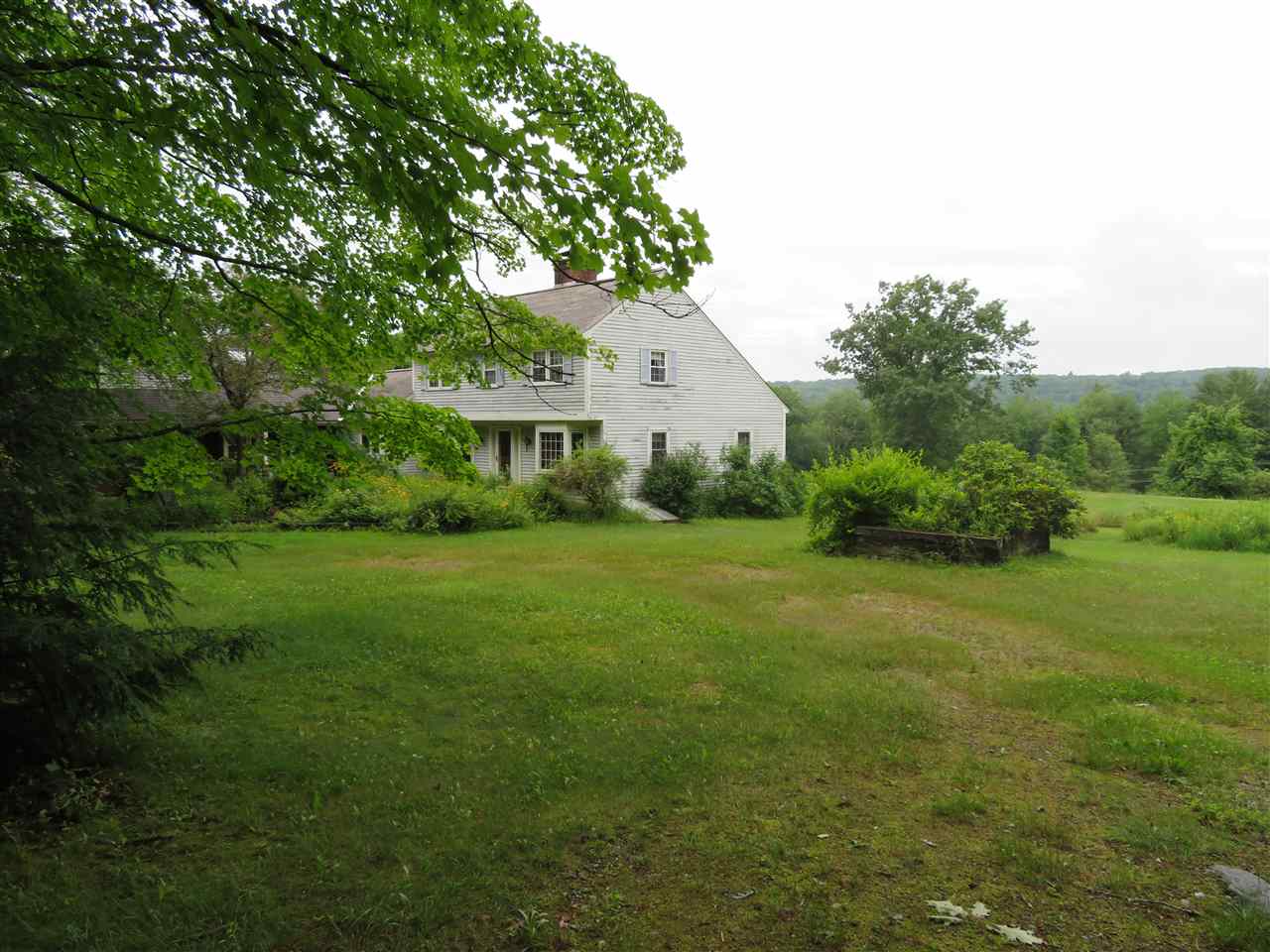 139 West Lake Road Fitzwilliam, NH 03447 - Photo 4 of 28