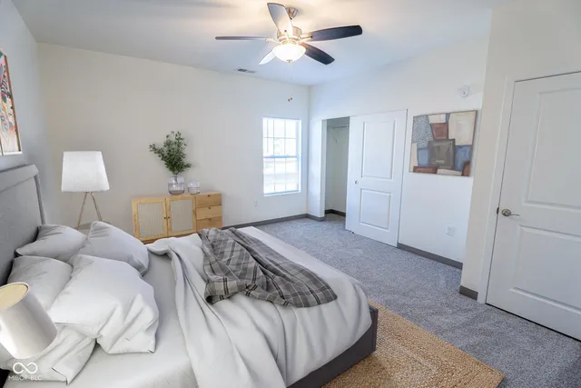 $1,195 | 312 South 18th Street, Unit 303, Elwood, IN 46036