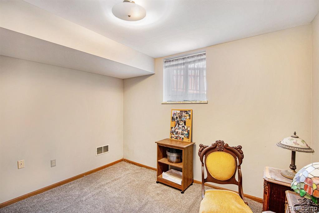 6126 North Belsay Road Flint, MI 48506 - Photo 22 of 42