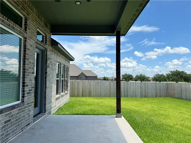 $689,900 | 4213 Skylar Drive, College Station, TX 77845