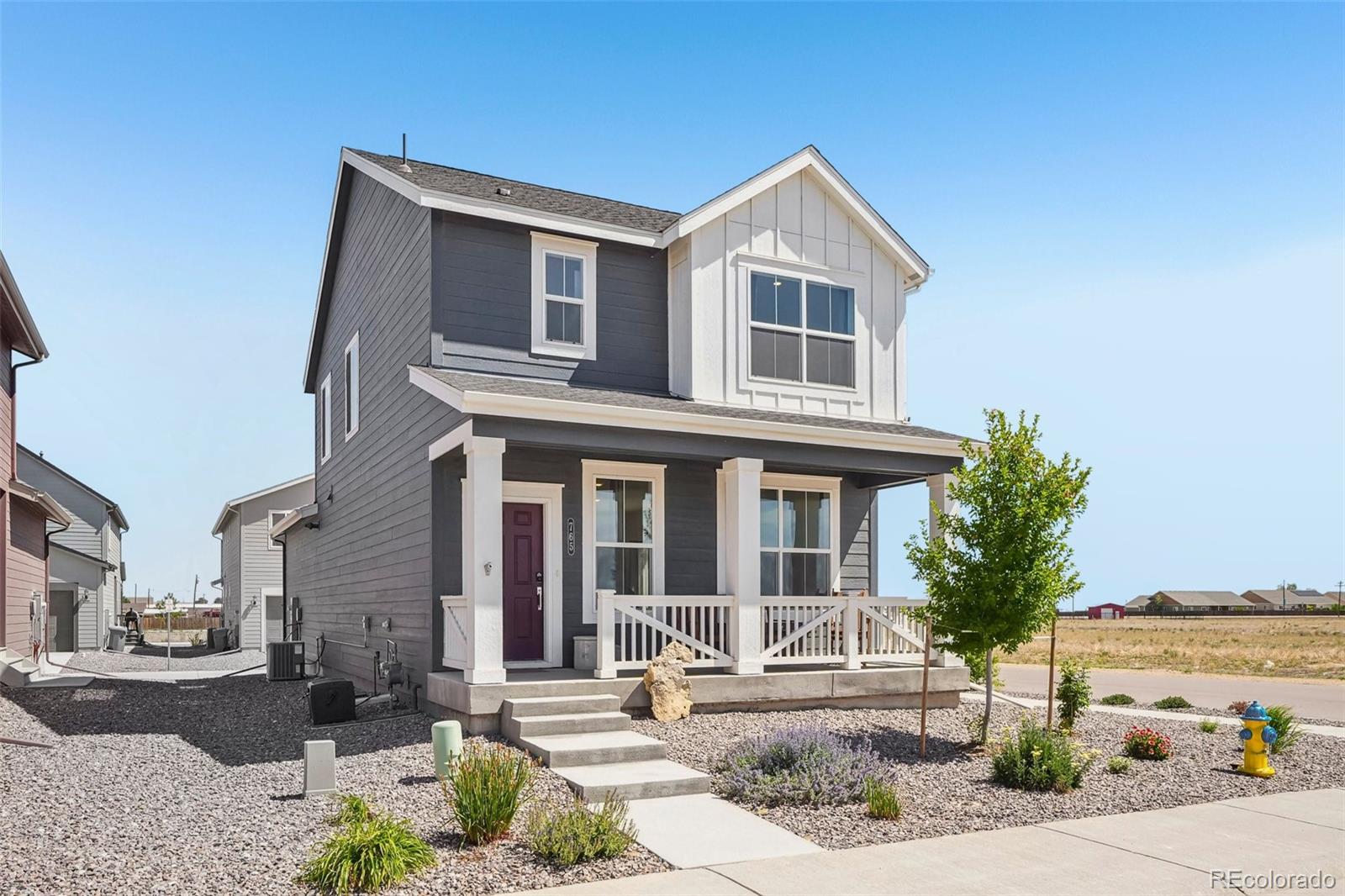 765 Aspen Avenue Bennett, CO 80102 - Photo 2 of 50