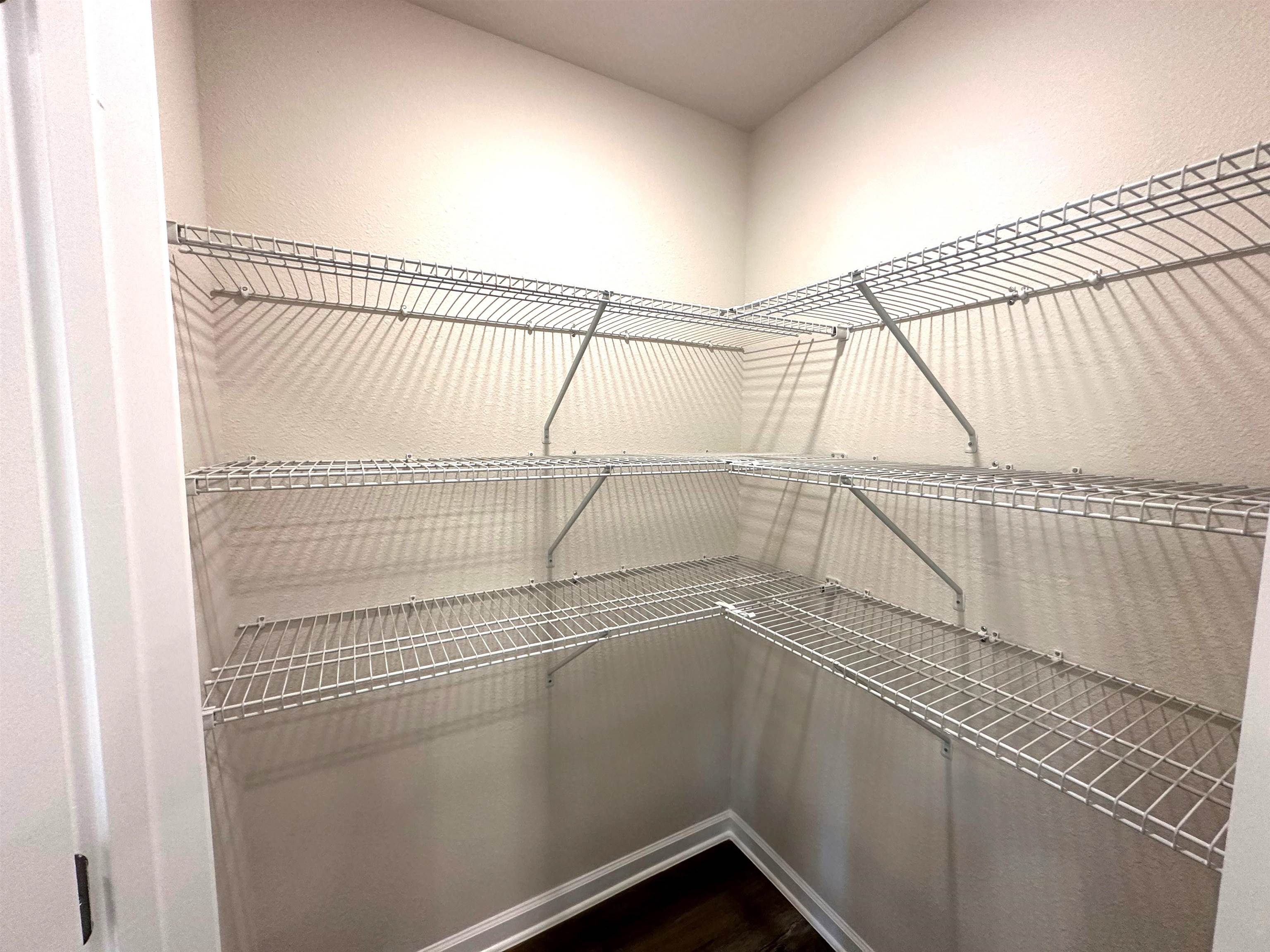 1243 Hayward Loop Foley, AL 36535 - Photo 6 of 32 Pantry