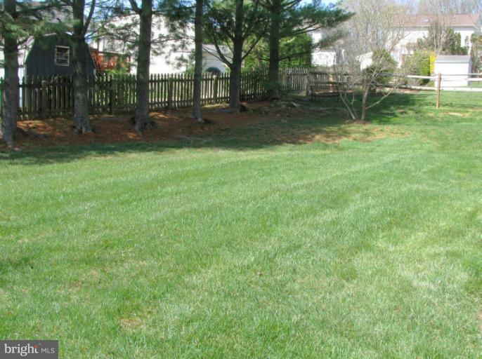 706 Deep Ridge Road Bel Air, MD 21014 - Photo 4 of 25 Yard