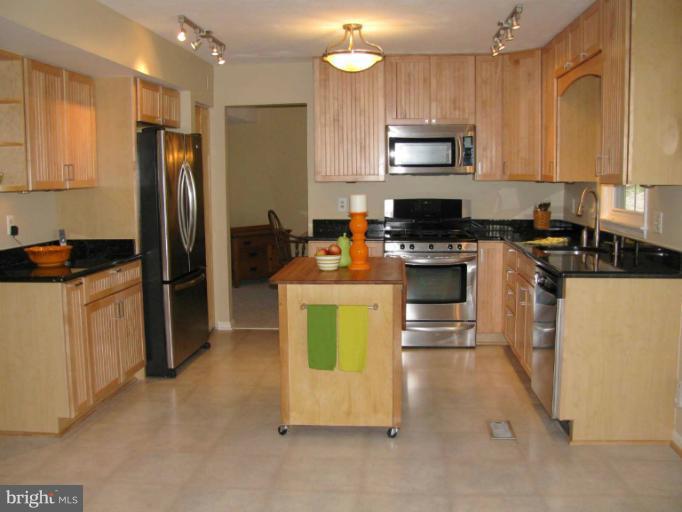 706 Deep Ridge Road Bel Air, MD 21014 - Photo 8 of 25 Kitchen