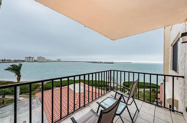 $3,360 | 6218 Palma Del Mar Boulevard South, Unit 507, St. Petersburg, FL 33715